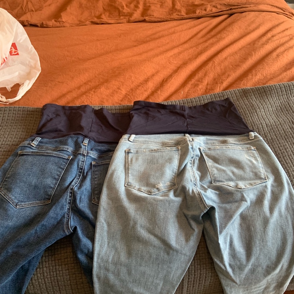 Gap Maternity jeans in size 26 short. Two pairs.